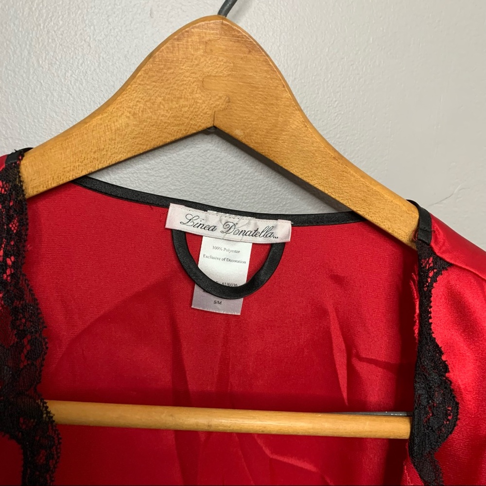 Linea Donatella Lace Robe - Picture 5 of 8